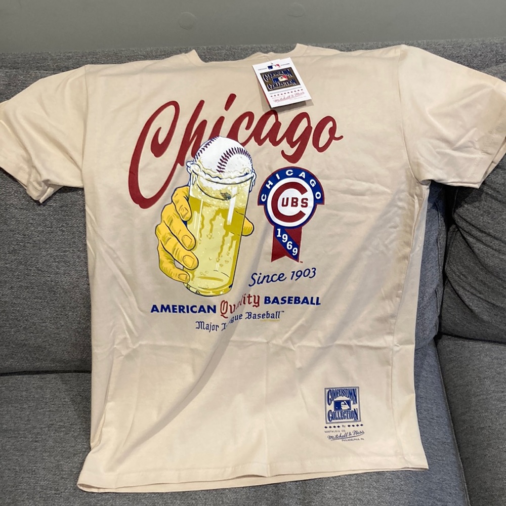 Mitchell & Ness Cubs Brew T-Shirt